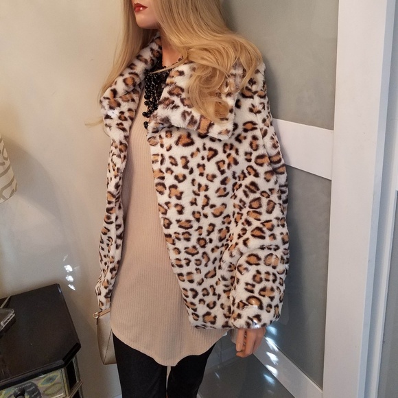 NWT 1 LEFT Oversized Leopard Coat Medium - Picture 3 of 8